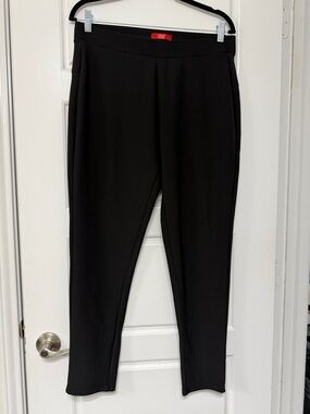 Maze Collection Women’s Black Slim Track Pants & Joggers